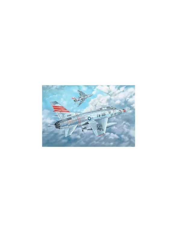 Disponibil imediat Trumpeter 03221 F-100C Super Sabre