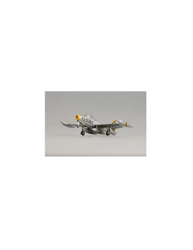 Easy Model 37106 F-84E-25 Thunderjet Ofertă