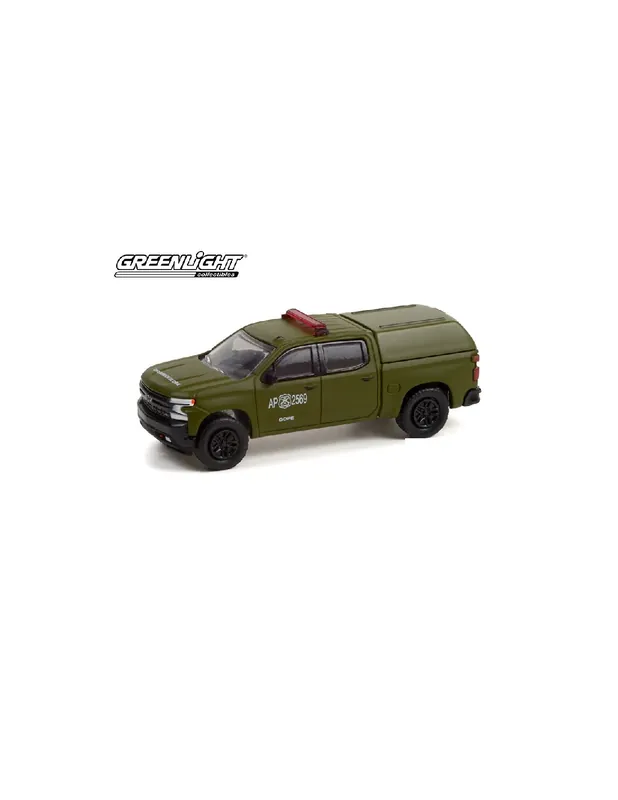 Green Light 30318 2021 Chevrolet Silverado LT Trail Boss Z71 Police with Camper Shell - Carabineros de Chile Plată sigură