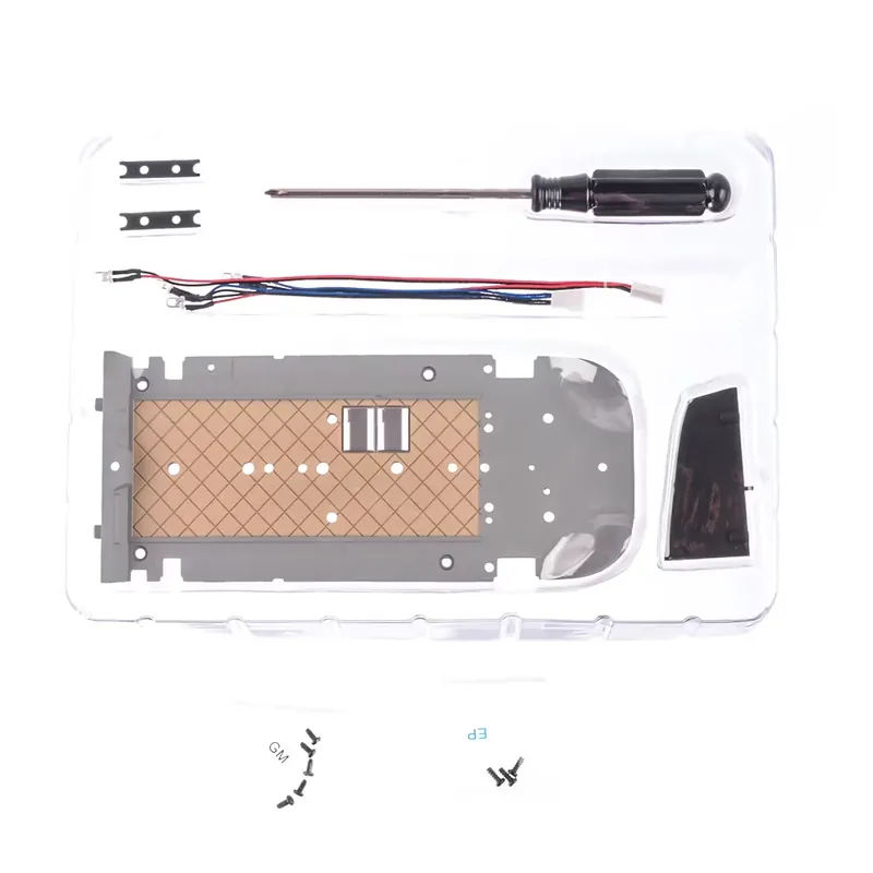 Ieftin Macheta Elicopterului de asalt MI-24V kit construibil Eaglemoss nr.11