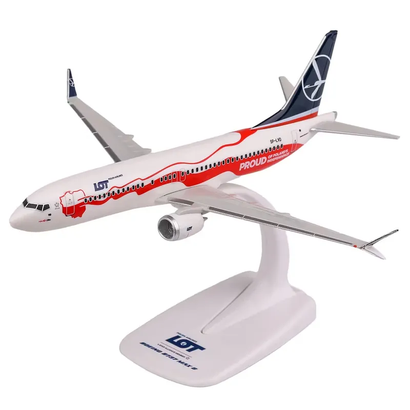 Reducere Macheta avion Boeing 737-8Max LOT Proud 1 200 PPC