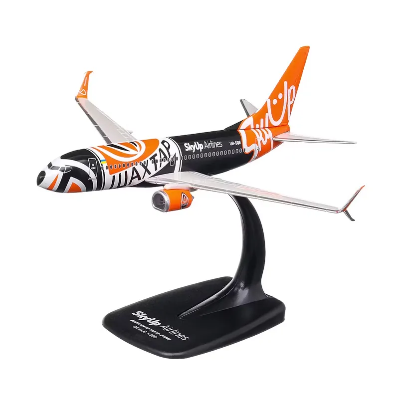 Cel mai vândut Macheta avion Boeing B737-700 SkyUp Airlines 2018