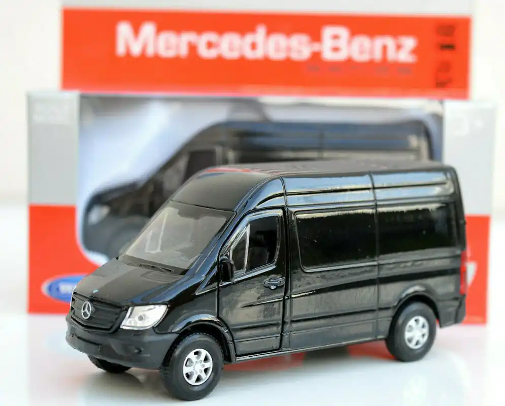 Macheta Mercedes Sprinter 2015 negru 1 34 Ofertă limitată