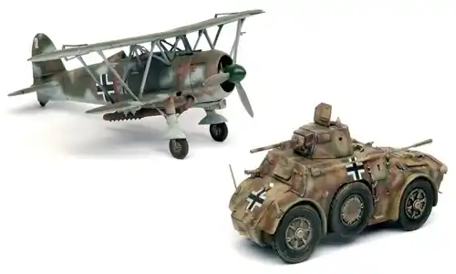 Reducere de preț Italeri 10501 - 1 48 AUTOBLINDA AB41 & CR.42 LW