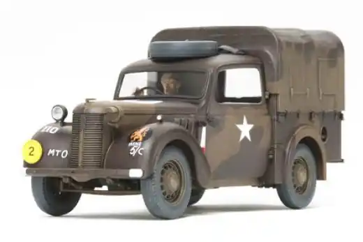 Tamiya 35308 - 1 35 British Lt Utility Car 10HP Preț mic