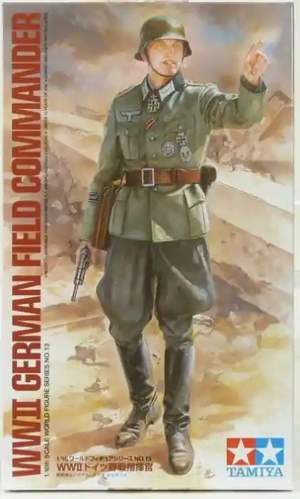 Tamiya 36313 - 1 16 WWII German Field Commander Reduceri