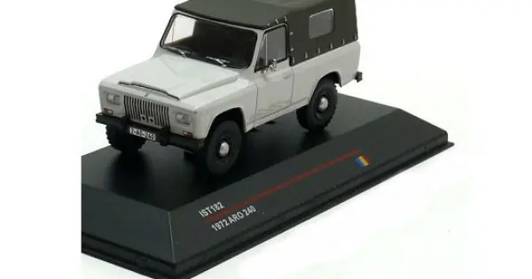 Comandă acum Macheta auto Aro 240, 1 43 IST Models