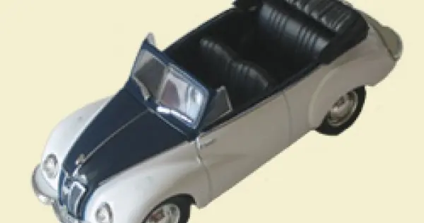 Ofertă IFA F9 Cabrio - Kultoweauta PL, 1 43 Deagostini/IST